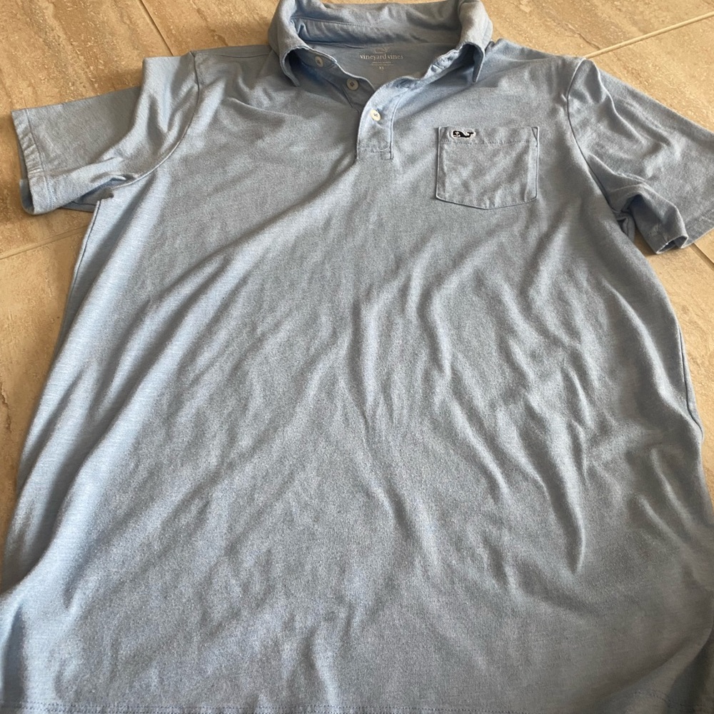 Vineyard Vines xl mens lt. Blue buttoned cotton shirt